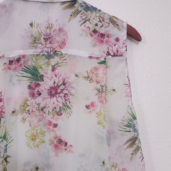 SLIGHTLY USED UNKNOWN BRAND FLORAL SLEEVELESS BLOUSE SIZE 10 MULTI COLOR - Picture 8 of 9